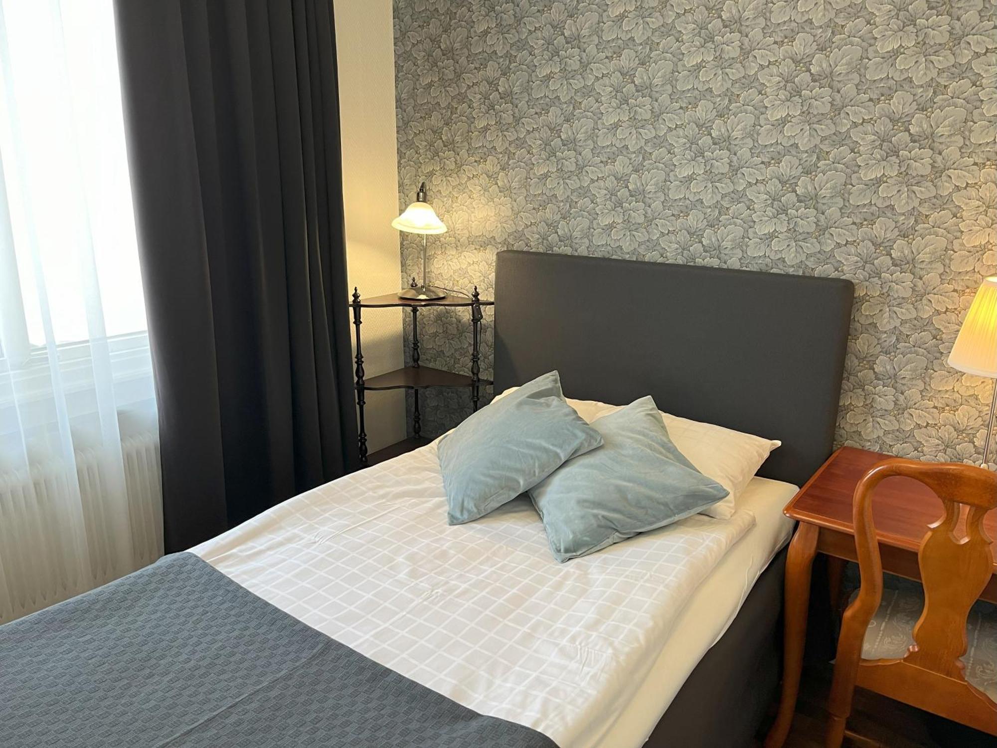 Hotell Bele Trollhättan Eksteriør billede